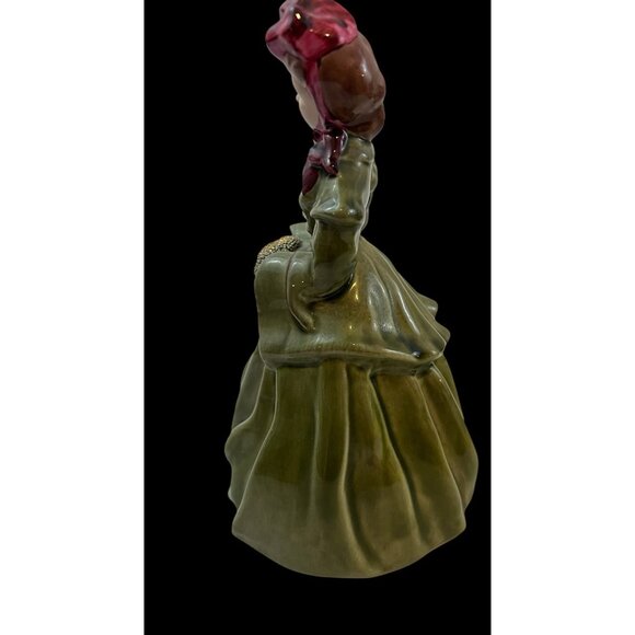 Vintage MCM Florence Pasadena Ceramics Delia Figure In Green Dress w/ Bouquet 8" - Picture 6 of 12